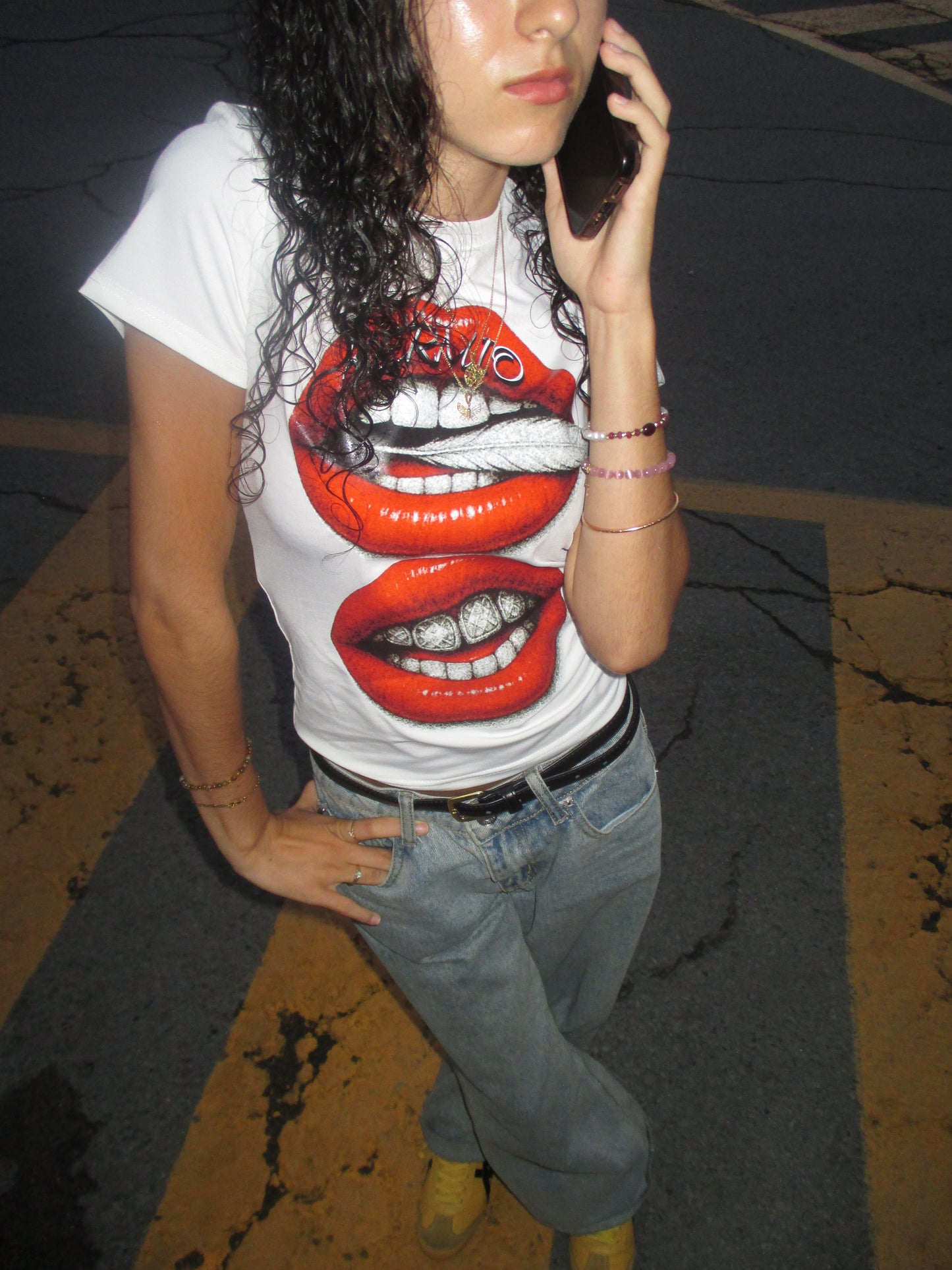 Mouth kermio top